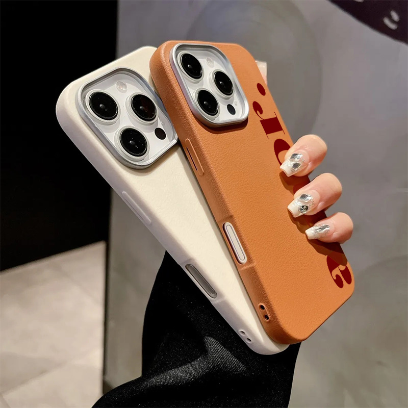 The Red Artistic Letter Lichee - Phone Cases Brown recension och pris