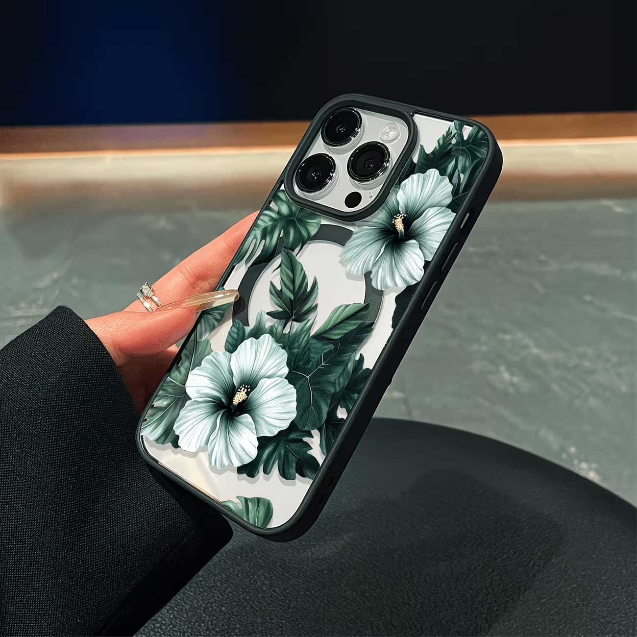 Green Floral Print Phone Case  - Phone Cases With Magsafe recension och pris